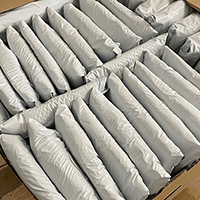 Viele Sandsack-Verpackungseinheiten für eine Eigentümergemeinschaft